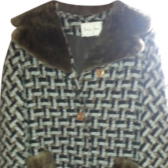 One of a kind Vintage coat…. - Picture 4 of 6