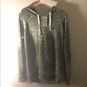 Zumiez Black and White Sweatshirt