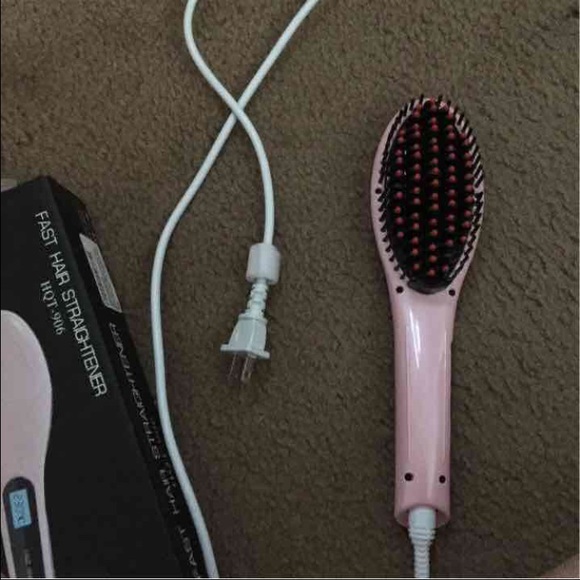 Straightening brush