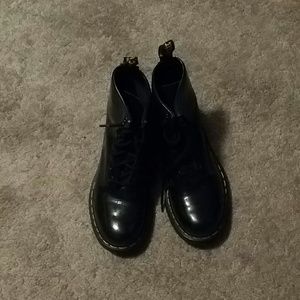 Black glossy Dr. Martens