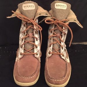 Sequined detail Sperry boots