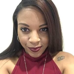 Meet your Posher, Chanel