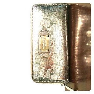 Shiny silver MK wallet