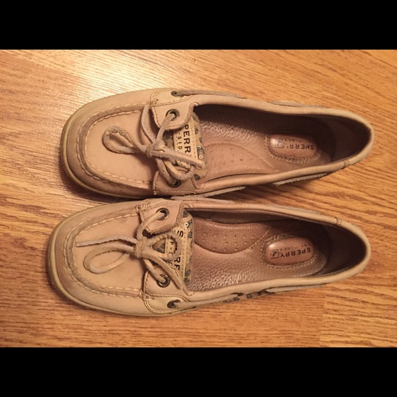 Leopard sequin Sperry Top Spider sz 6