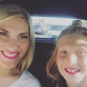 Meet your Posher, Leslie