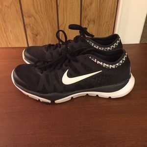 Nike Flex Supreme TR 3 Women's Training Shoe