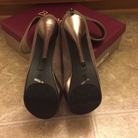Platform pumps - Picture 2 of 4
