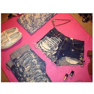 Shredded High Waist Jeans Shorts & Bleached Skirts