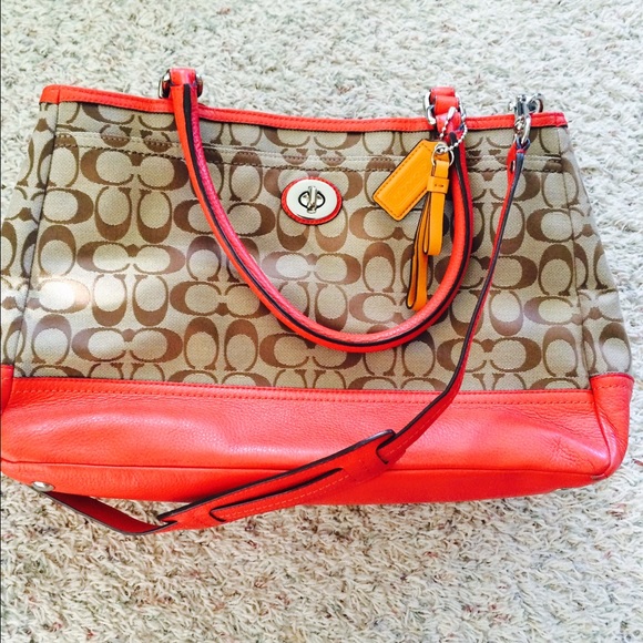 💥SALE💥Authentic Coach Purse