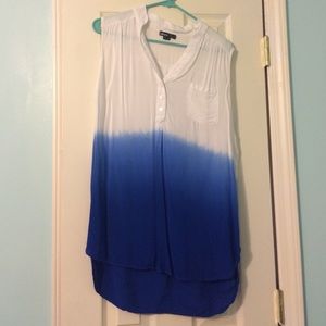 Reserved....🌟 SALE 🌟Cute ombré top