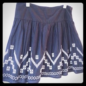 Kimchi & Blue skirt Urban Outfitters Size 0