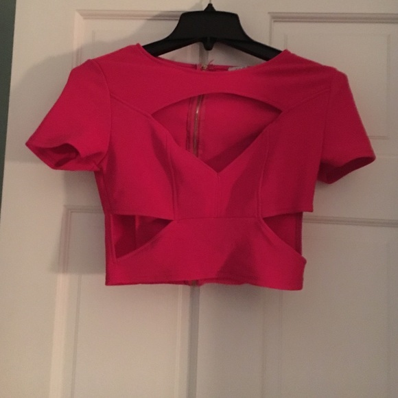 Crop top