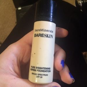 Liquid foundation