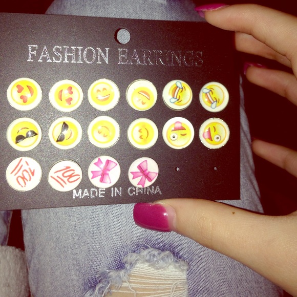 Emoji earrings