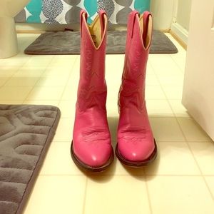 FINAL PRICE DROP ‼️ Cowgirl boots