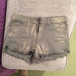 Free people shorts grey. Jean.