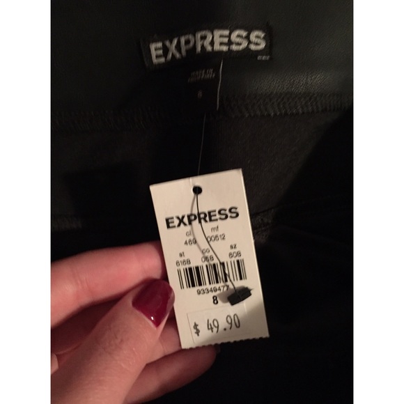 🆕Black Skirt🆕 - Picture 3 of 3