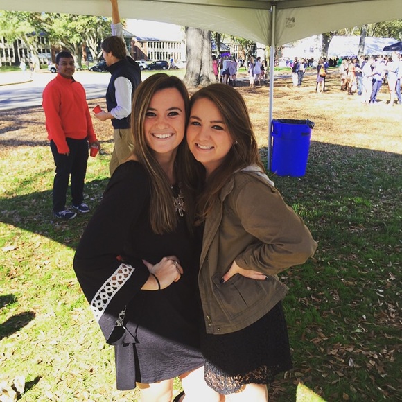 Meet your Posher, Kayla