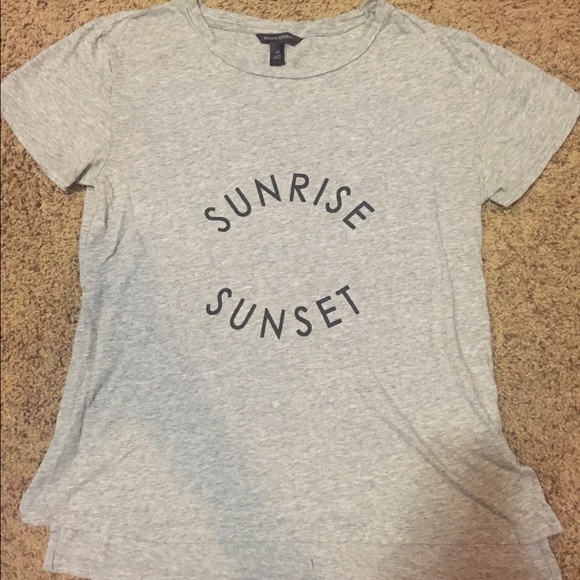 Banana Republic Tops Banana Republic Graphic Tshirt Poshmark