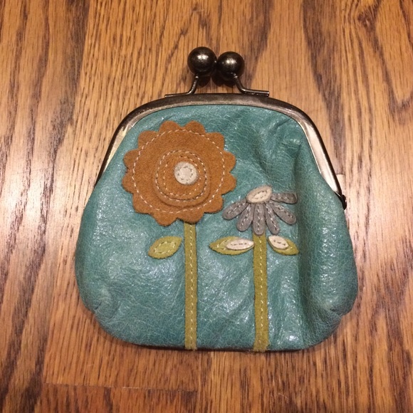 Fossil "Key-Per" Coinpurse with flower detail