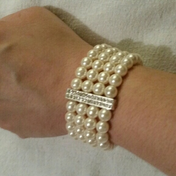 Premier Designs bracelet