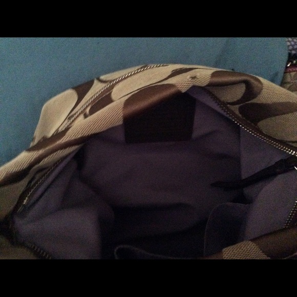 Coach purse - Picture 2 of 2