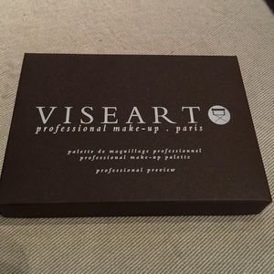 Viseart professional eyeshadow bridal palette