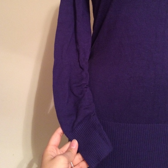 The limited purple sweater - Picture 2 of 4