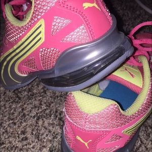 NEVER WORN Puma Shoes; Size 8