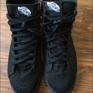 Unisex Vans Men's: 6.5 Women's: 8