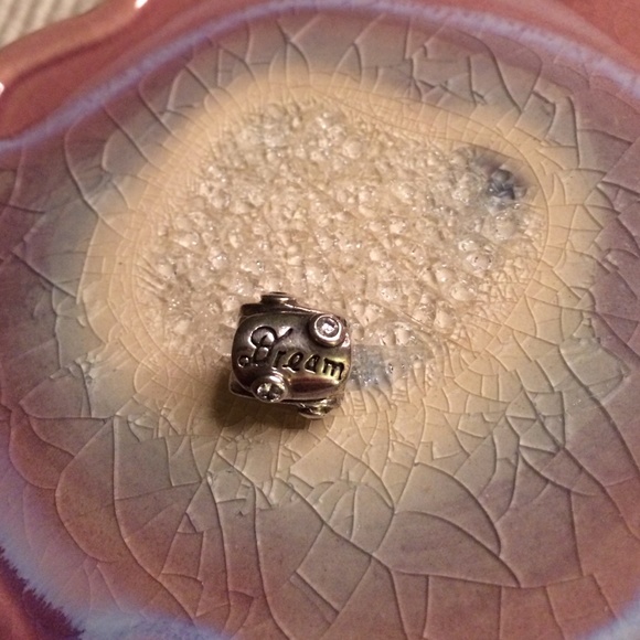 Hope love dream chamilia bead❤️❤️ - Picture 3 of 3