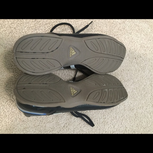 Adidas men's indoor soccer shoes - Picture 3 of 4