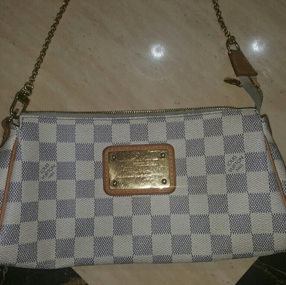 AUTHENTIC Louis Vuitton patented pouch