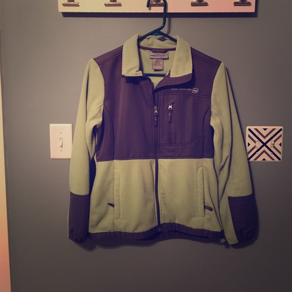 Cute and comfy zip up jacket