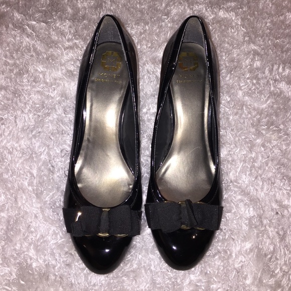 Monet Black & Gold Wedges