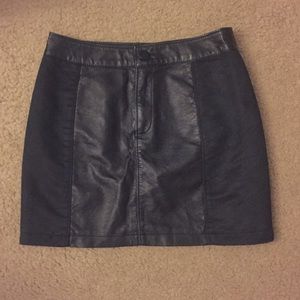 Faux-leather skirt