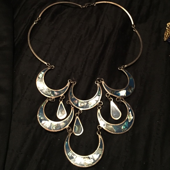 Blue moons silver necklace