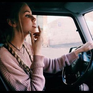 Brandy Melville Blush Ollie Sweater