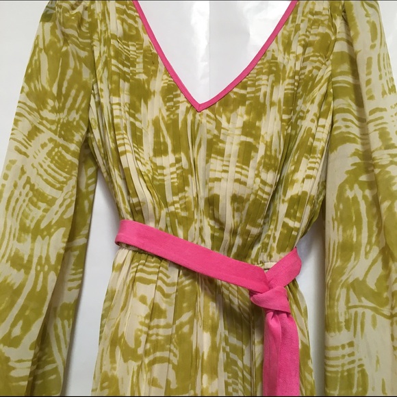 2016 Resort Double Deep V-neck Sash Dress - Picture 2 of 3