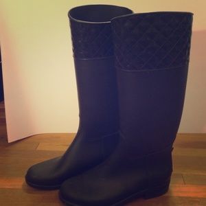 Bootsie Tootsie Size 9 Black Rain Boots