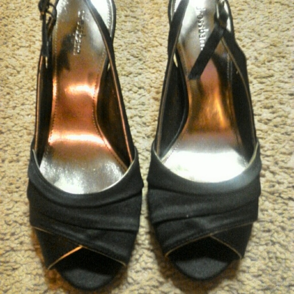 NWT Black satin sling back heels *see description