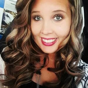 Meet your Posher, Kyndra