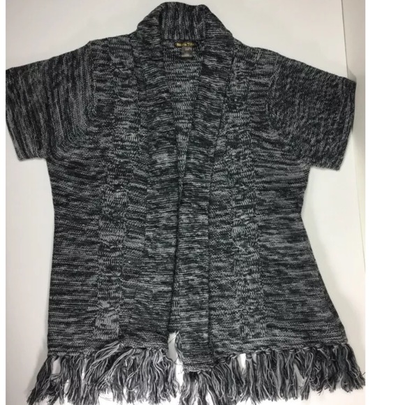 NWOT Gray Black Sweater size 3x Short Sleeve