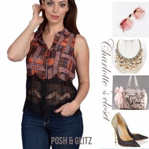 CUT SLEEVED COLLARED NECK SHIRT WITH LACED HEM