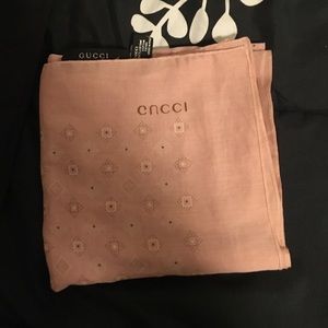 Gucci scarf