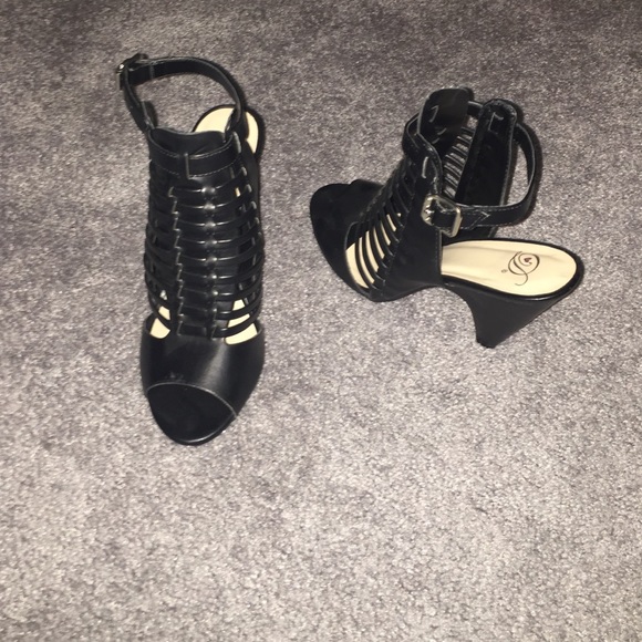 Black open toe heels