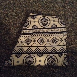 Tribal print leggings