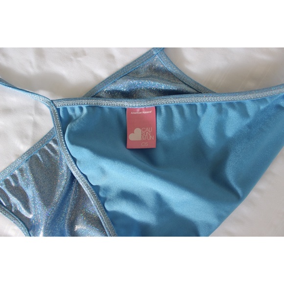 American Apparel Halter Crop Top - Picture 2 of 2