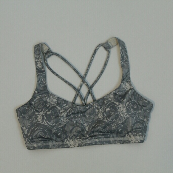 Free to be sports bra