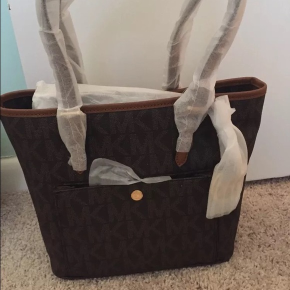 Michael Kors tote